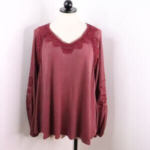 Skylar & Jade Women’s L Burgundy Crochet Floral Balloon Sleeve Top